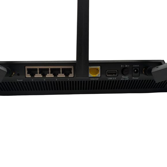 NETGEAR Nighthawk AC1900 Smart WiFi Router R7000 with Power Adapter - Picture 5 of 9